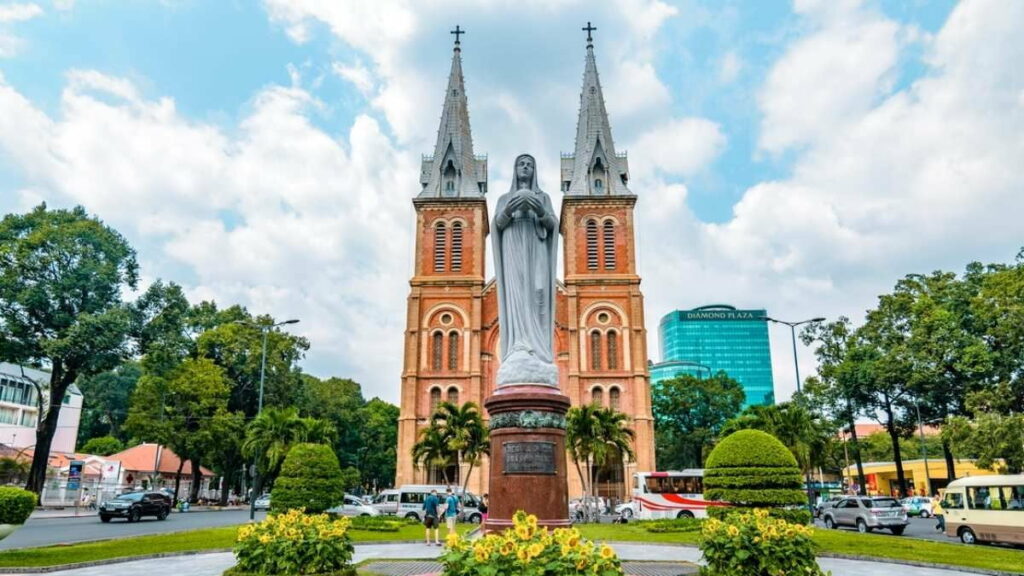 HO CHI MINH CITY TOUR FULL DAY